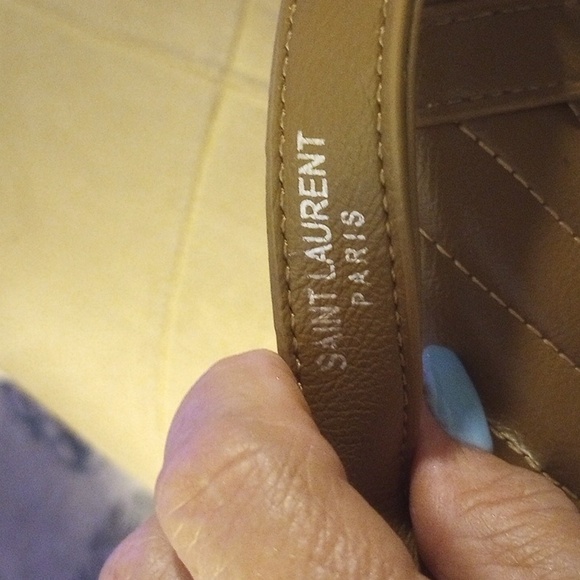 Beautiful YSL purse - Picture 3 of 8